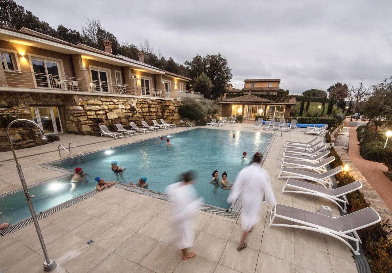 Apartments In Residence With Swimming Pool In Monteverdi Marittimo Eksteriør bilde